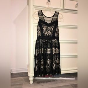 Soieblu Lace Formal Dress